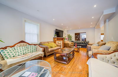 40 Donino Ave, Toronto - Bridle Path-Sunnybrook-York Mills image-0-3