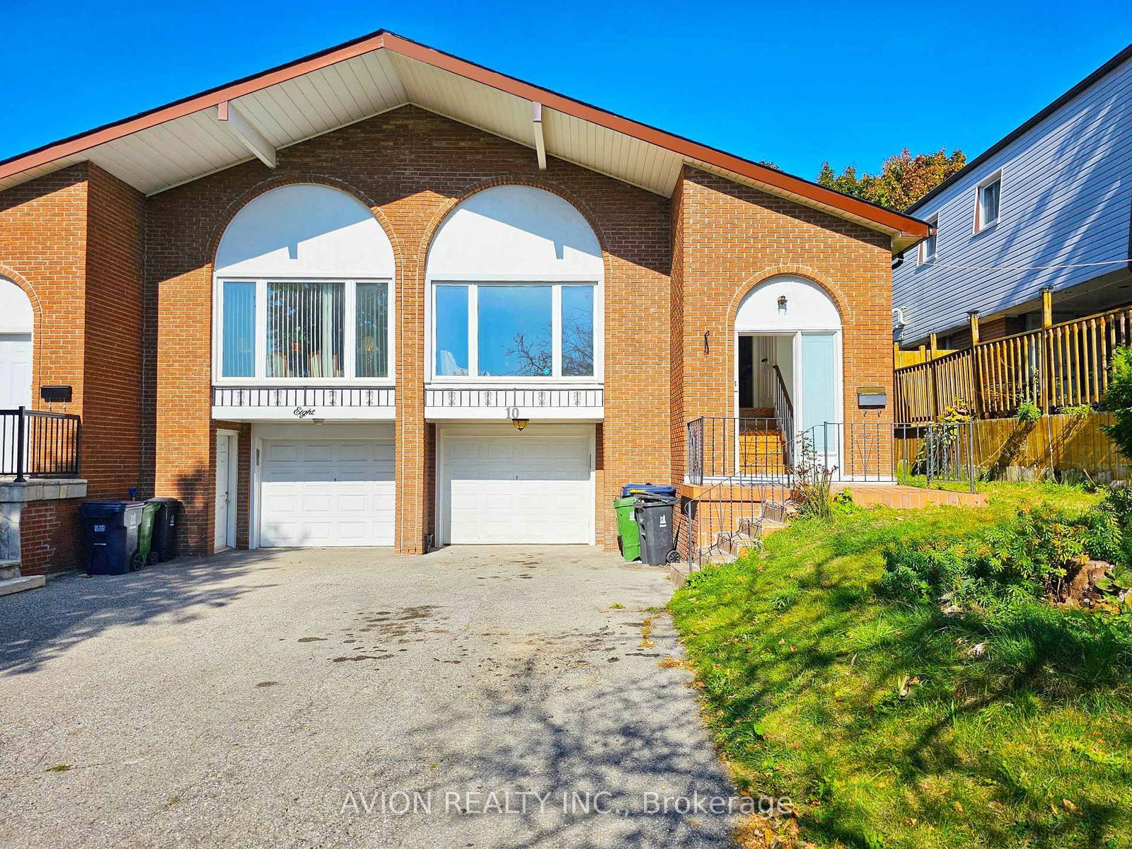 Semi-Detached House sold at 10 Clancy Drive, Toronto, Don Valley Village, M2J 2V8 - MLS: C12042537