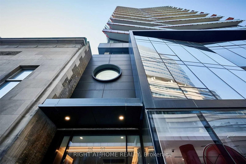 1716 - 215 Queen St W, Toronto, M5V 0P5 | Image 2