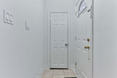 262 Poyntz Ave, Toronto - Lansing-Westgate image-0-1