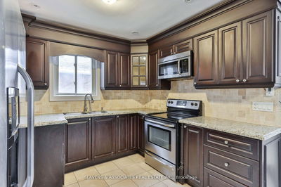 262 Poyntz Ave, Toronto - Lansing-Westgate image-0-4