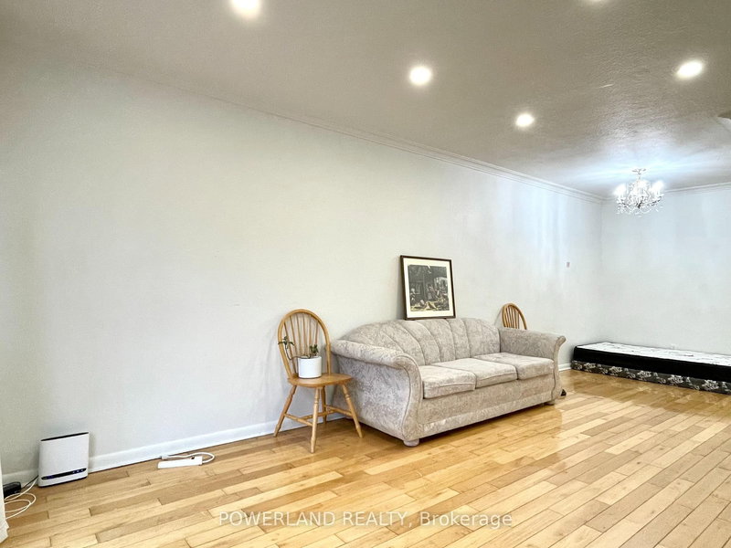 Main Floor - 72 Pynford Cres, Toronto, M3A 1W8 | Image 3