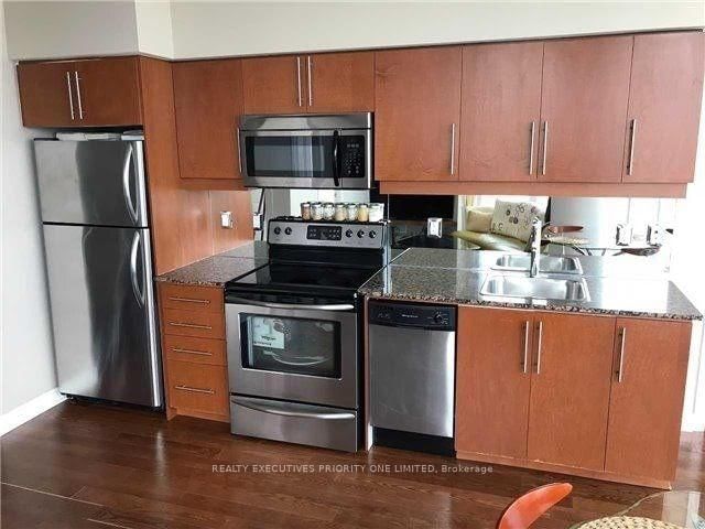 Condo leased at 1505-2885 Bayview Avenue, Toronto, Bayview Village, M2K 0A3 - MLS: C12049924