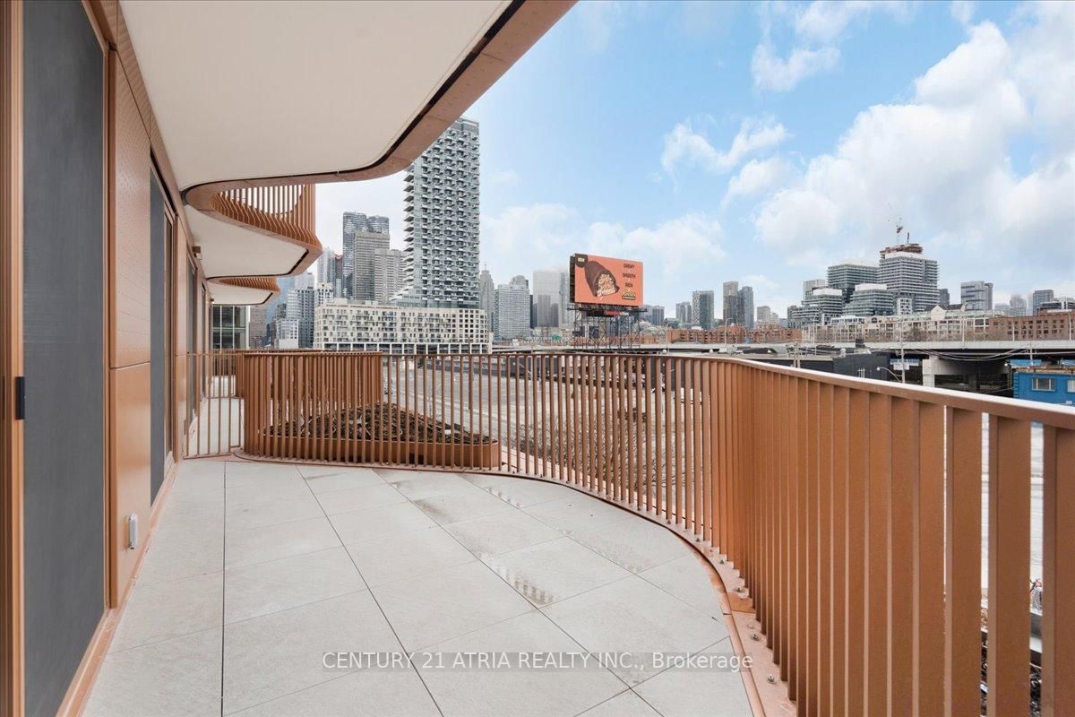 155 Merchants' Wharf, Unit 330 - Photo 14