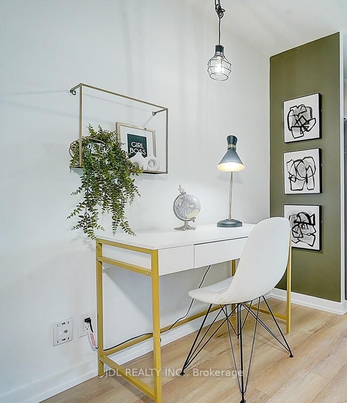 Room2