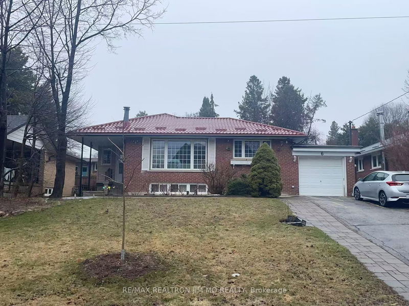 home for lease on Main-6 Royal Doulton Drive