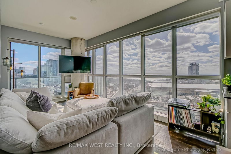 Unit 1512 — 51 East Liberty St, Toronto - Niagara image-0-0
