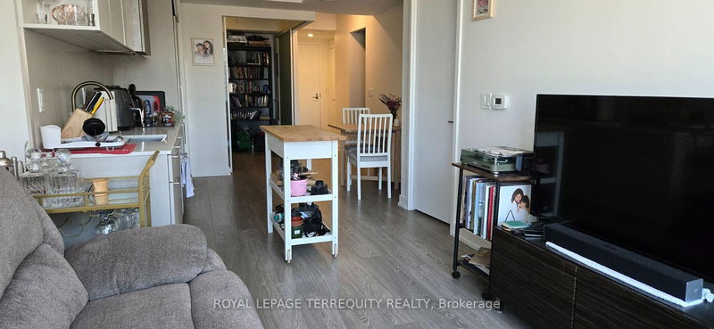 Room2