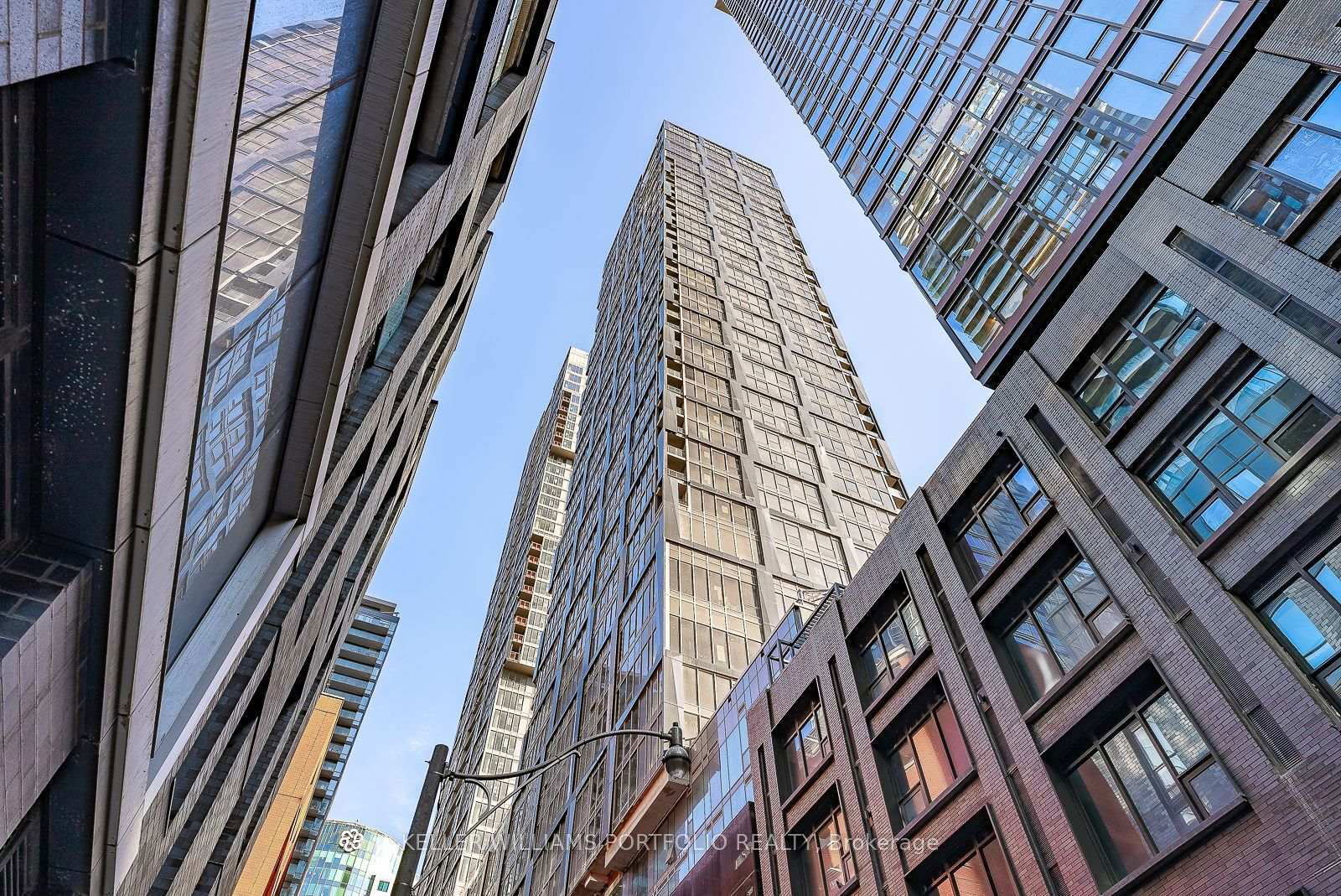 Condo leased at 1408-15 Mercer Street, Toronto, Waterfront Communities C1, M5V 0T8 - MLS: C12051572