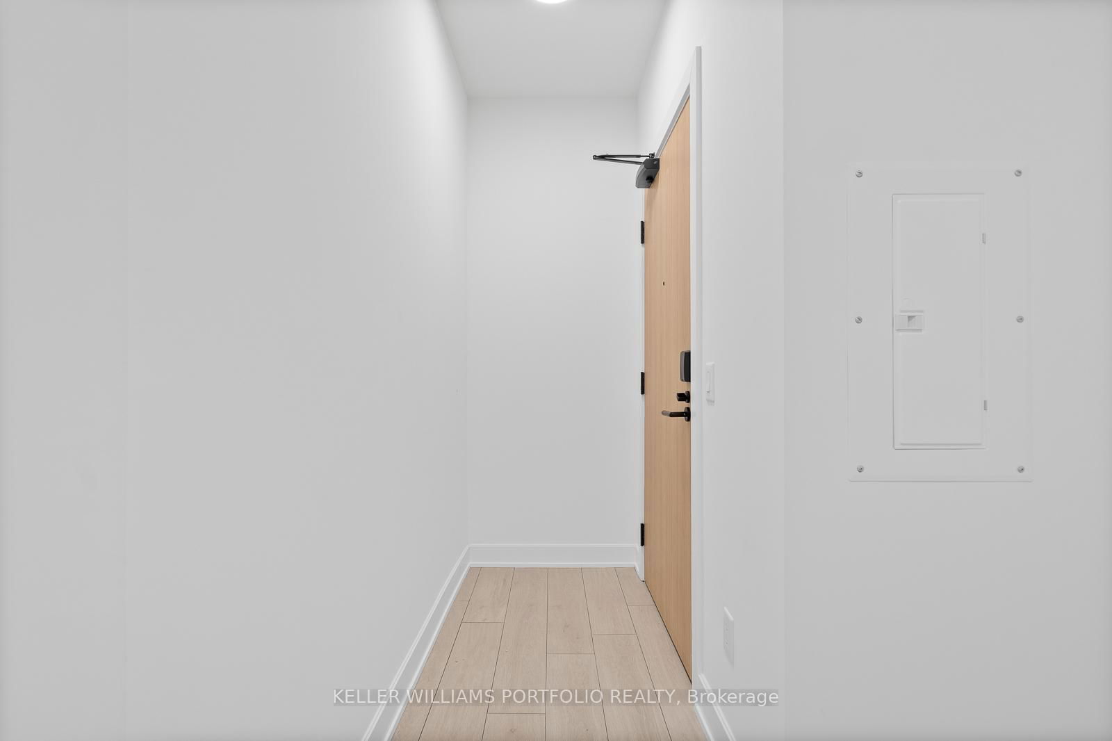 Condo leased at 1408-15 Mercer Street, Toronto, Waterfront Communities C1, M5V 0T8 - MLS: C12051572