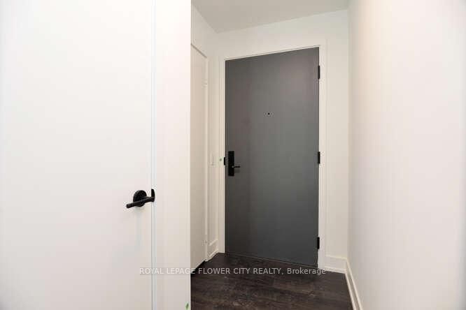 Room1