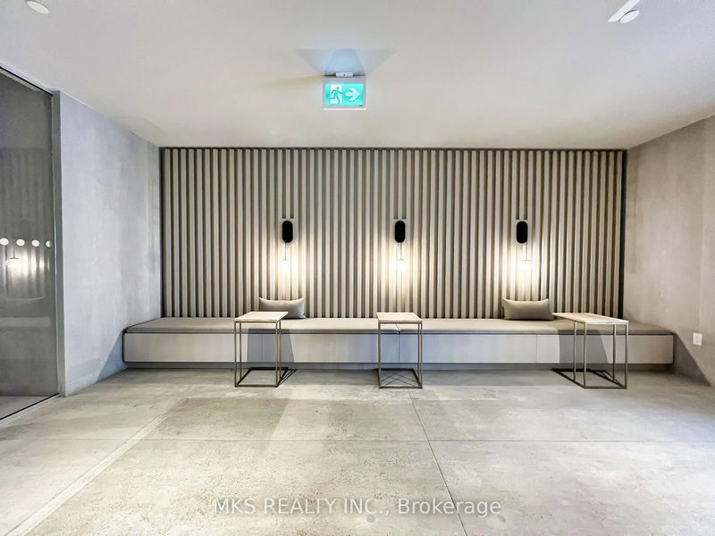 Room1