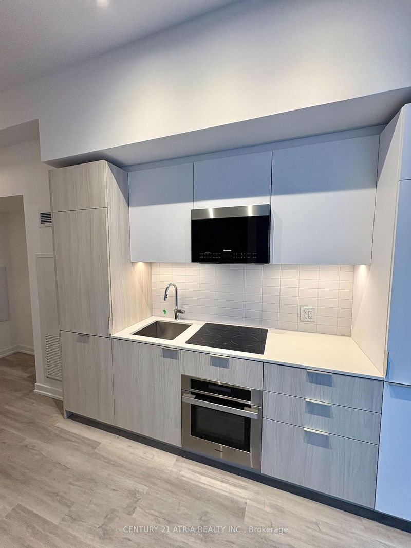 home for lease on 632-28 Eastern Avenue