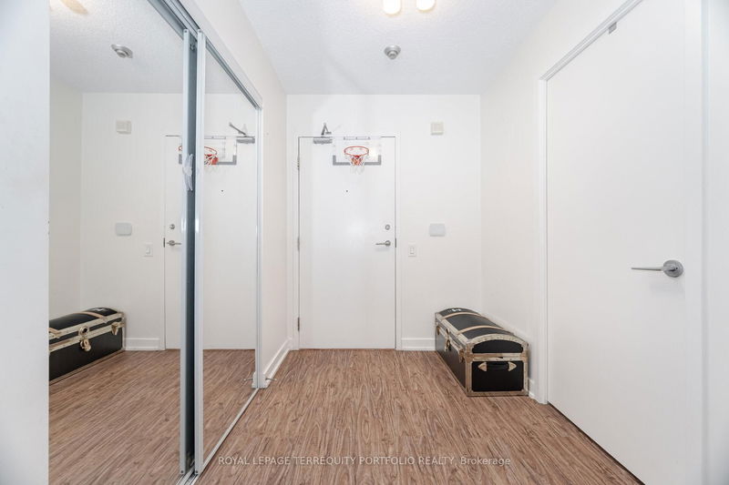 Room1