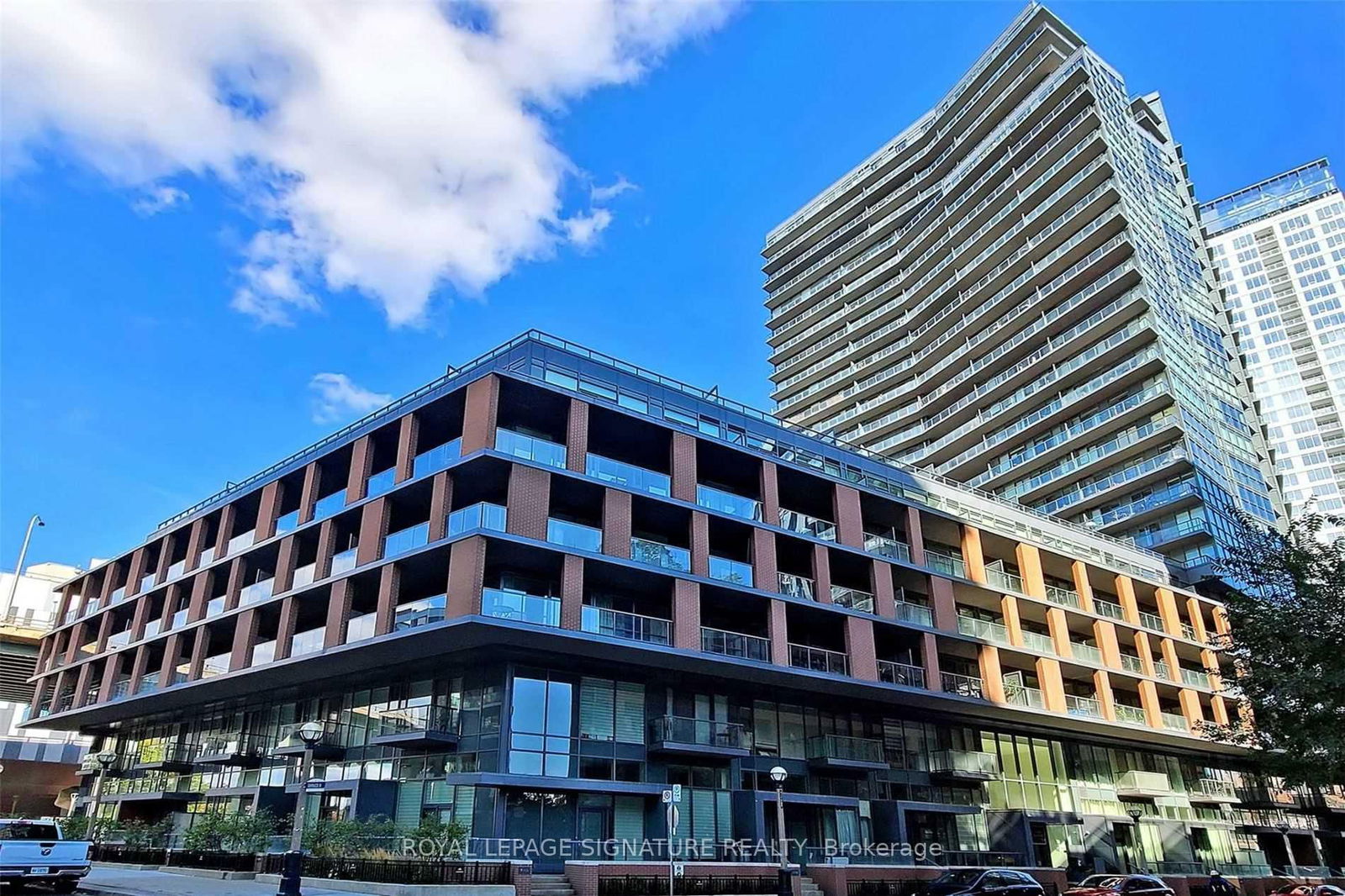 Condo leased at 1106-20 Bruyeres Mews, Toronto, Niagara, M5V 0G8 - MLS: C12052810