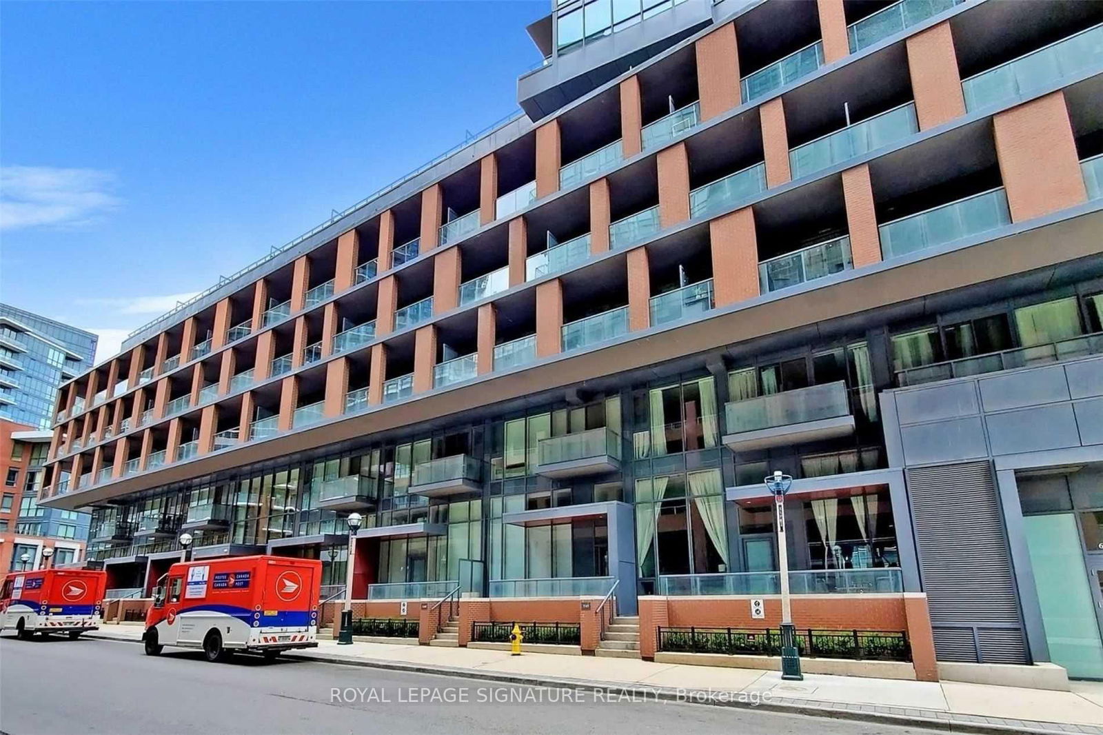 Condo leased at 1106-20 Bruyeres Mews, Toronto, Niagara, M5V 0G8 - MLS: C12052810