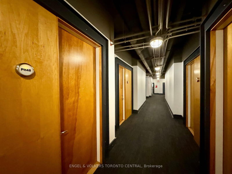 Room1