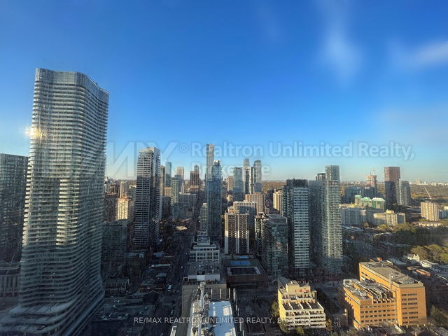 3804 - 501 Yonge Street