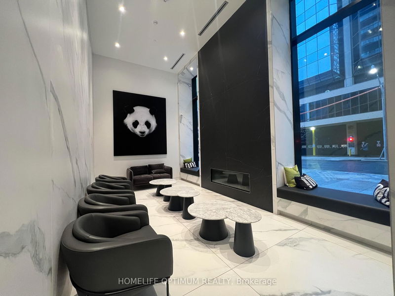 Unit 1522 — 20 Edward St, Toronto - Bay Street Corridor image-0-0