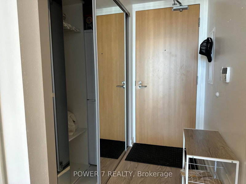 2012 - 11 Wellesley St W, Toronto, M4Y 0G4 | Image 3