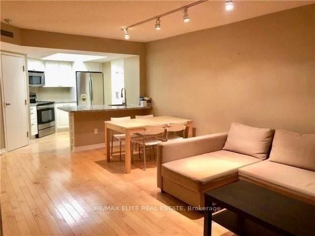 Room2