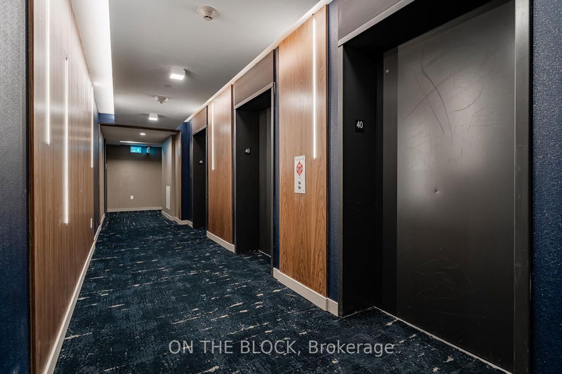 Room2