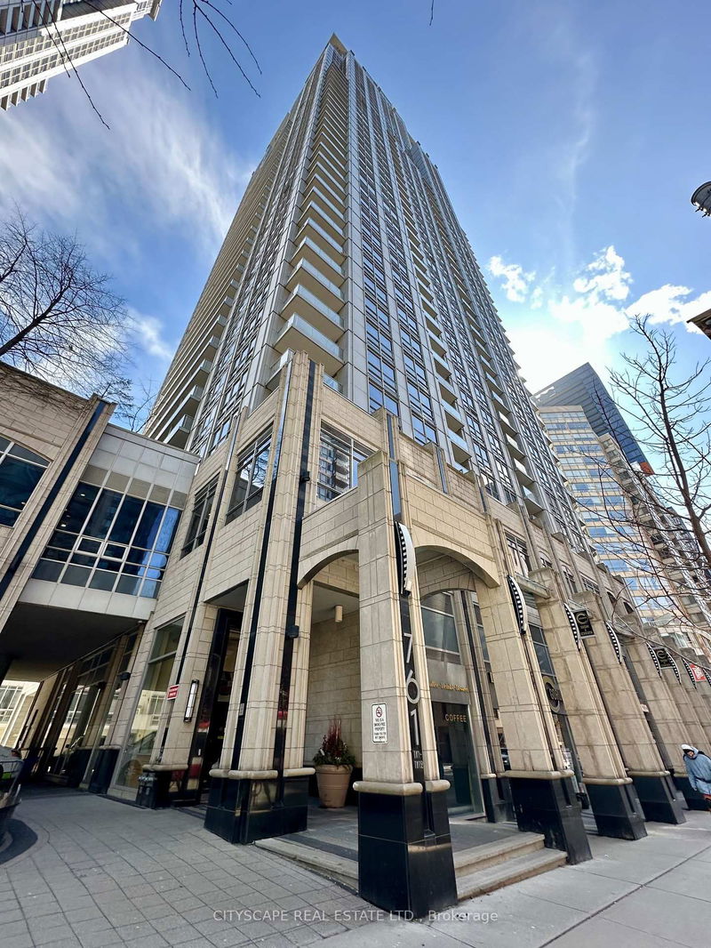 home for lease on 3903-761 Bay Street