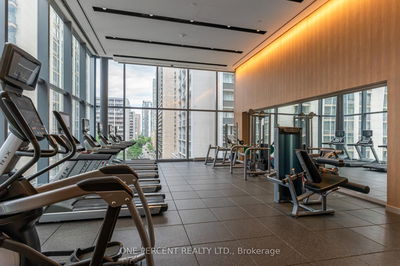 Unit 6108 — 7 Grenville St, Toronto - Bay Street Corridor image-0-4