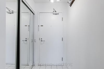 Unit 511 — 21 Overlea Blvd, Toronto - Thorncliffe Park image-0-4
