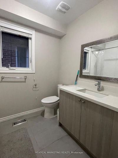 Unit D — 208 Finch Ave, Toronto - Newtonbrook West image-0-4