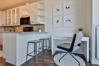 Unit 807 — 66 Portland St, Toronto - Waterfront Communities C1 image-0-4