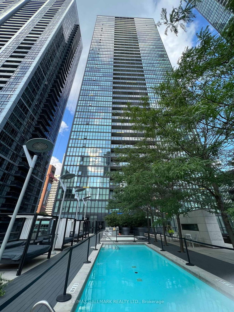110 Charles St E #2905, Toronto, Ontario