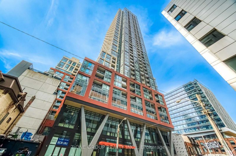 home for sale on 1325-108 Peter Street