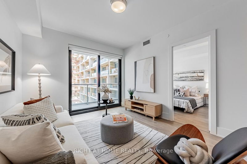 home for lease on 518-118 Merchants Wharf Avenue
