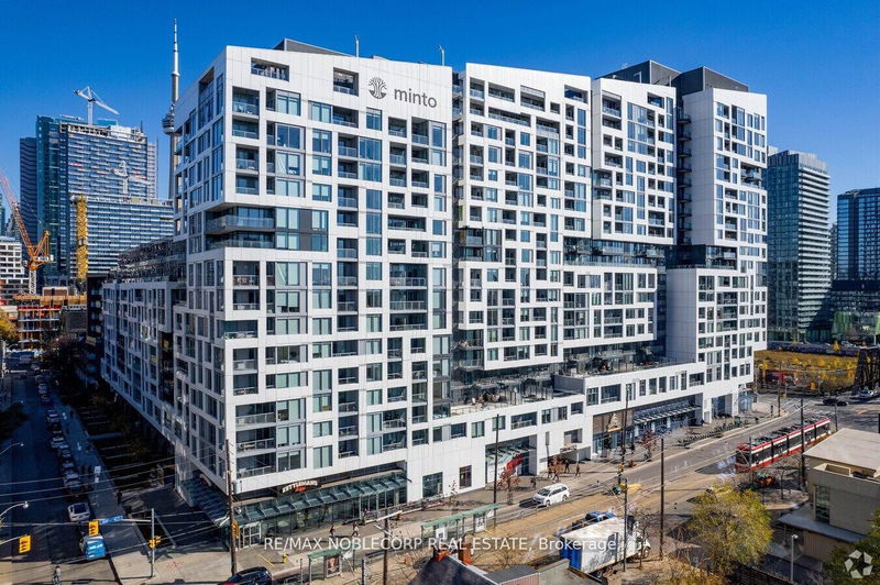 Unit 919 — 576 Front St, Toronto - Bay Street Corridor image-0-0