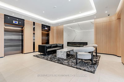 Unit 807 — 185 Alberta Ave, Toronto - Oakwood Village image-0-3