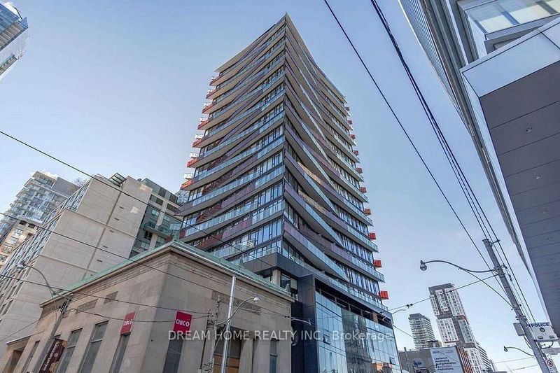home for lease on 505-215 Queen Street W