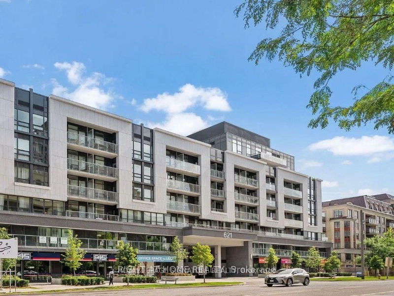 home for lease on 518-621 Sheppard Avenue E
