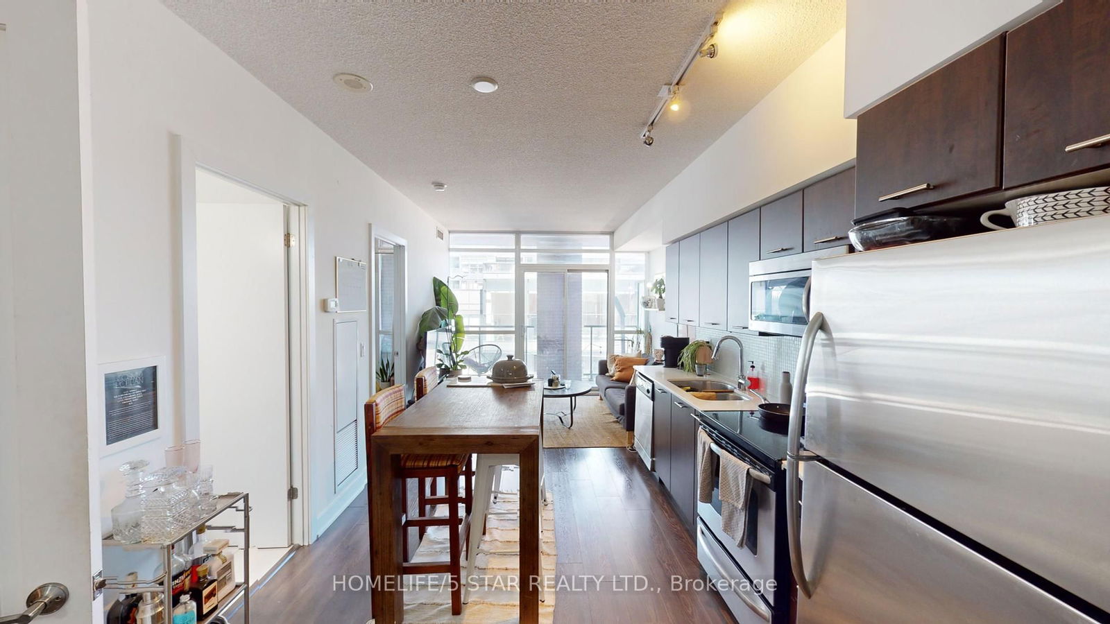 Condo leased at Unit 308-169 Fort York Boulevard, Toronto, Niagara, M5V 0C7 - MLS: C12059477