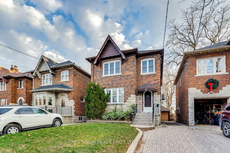 home for lease on 87 Elwood Boulevard