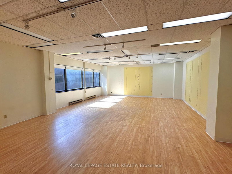 307 - 124 Merton St, Toronto, M4S 2Z2 | Image 2