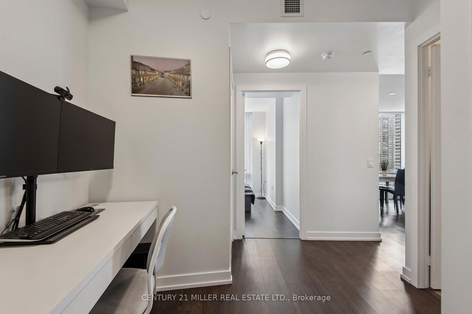Condo leased at 1205-10 York Street, Toronto, Waterfront Communities C1, M5J 0E1 - MLS: C12060356