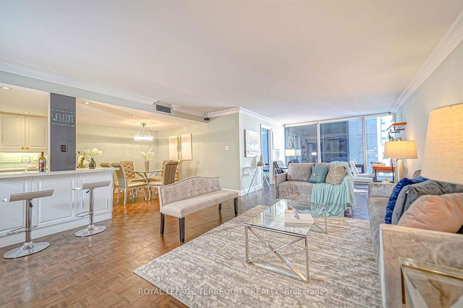 Condo for lease at 806-30 Wellington Street, Toronto, Church-Yonge Corridor, M5E 1S3 - MLS: C12060358