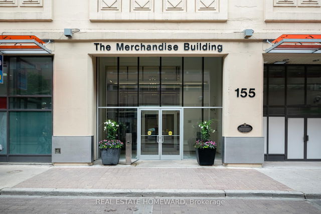 958 - 155 Dalhousie Street