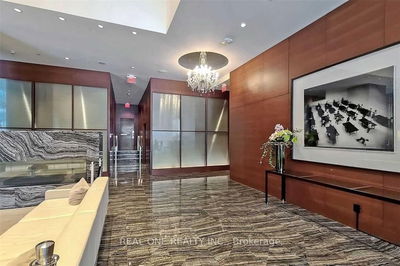 Unit 5007 — 180 University Ave, Toronto - Bay Street Corridor image-0-3