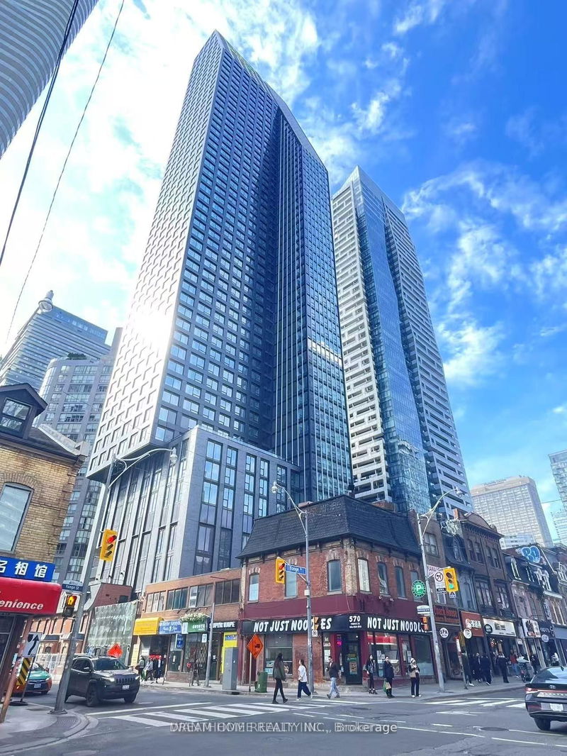 home for lease on 2209-8 Wellesley Street W