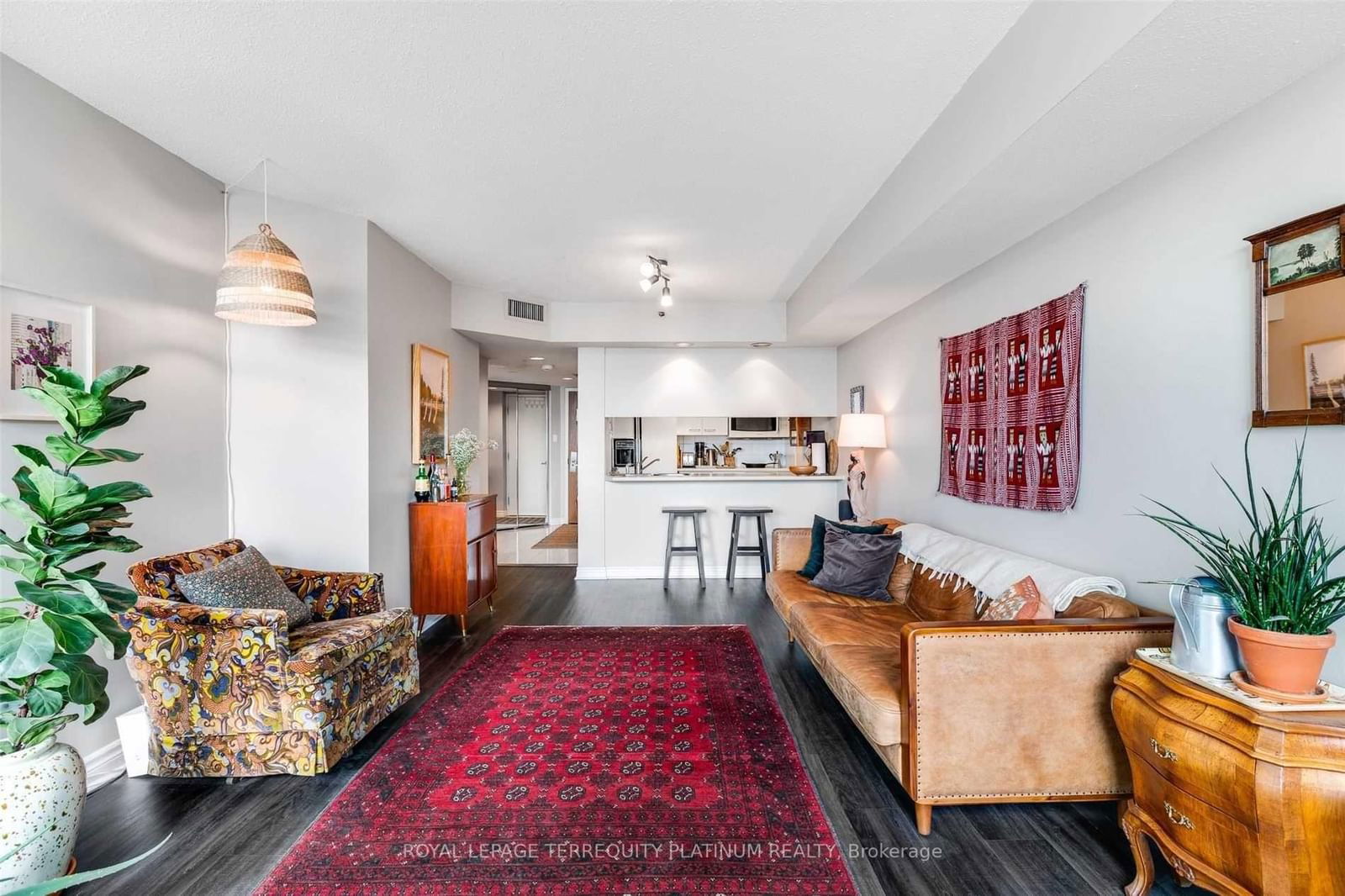 Condo for lease at 2112-38 Elm Street, Toronto, Bay Street Corridor, M5G 2K5 - MLS: C12061579