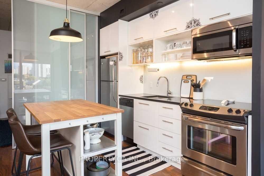 Condo leased at 720-51 Trolley Crescent, Toronto, Moss Park, M5A 0E9 - MLS: C12061829