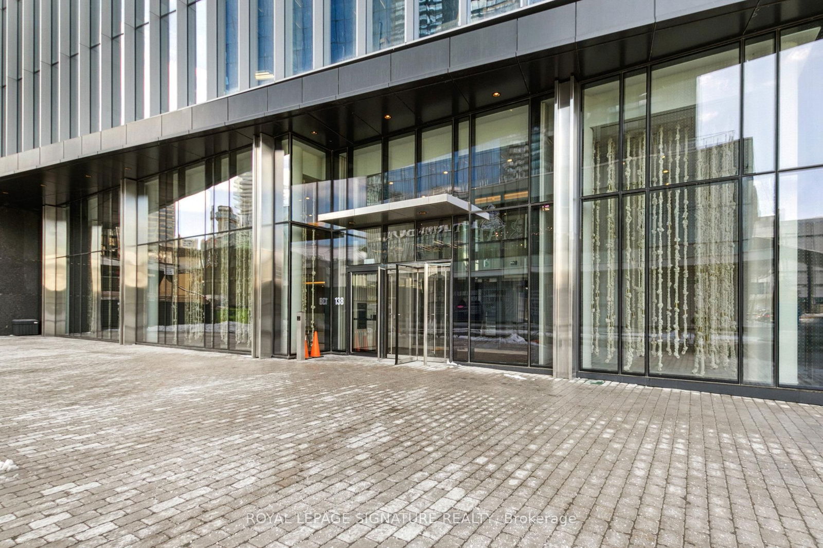 Condo leased at 1708-138 Downes Street, Toronto, Waterfront Communities C1, M5V 1A4 - MLS: C12062843