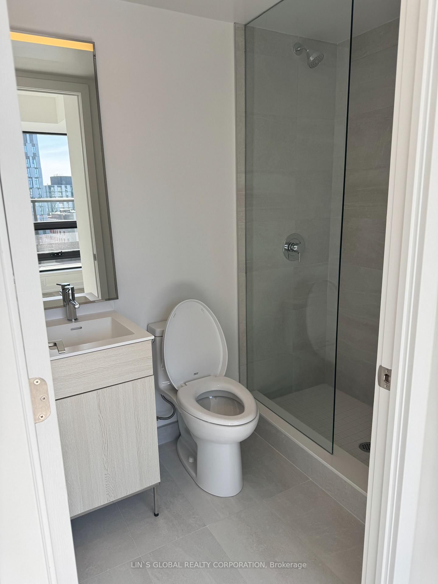 28 Eastern Avenue, Unit 814 - Photo 13